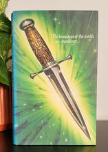 Load image into Gallery viewer, His Dark Materials Book 2: The Subtle Knife by Philip Pullman