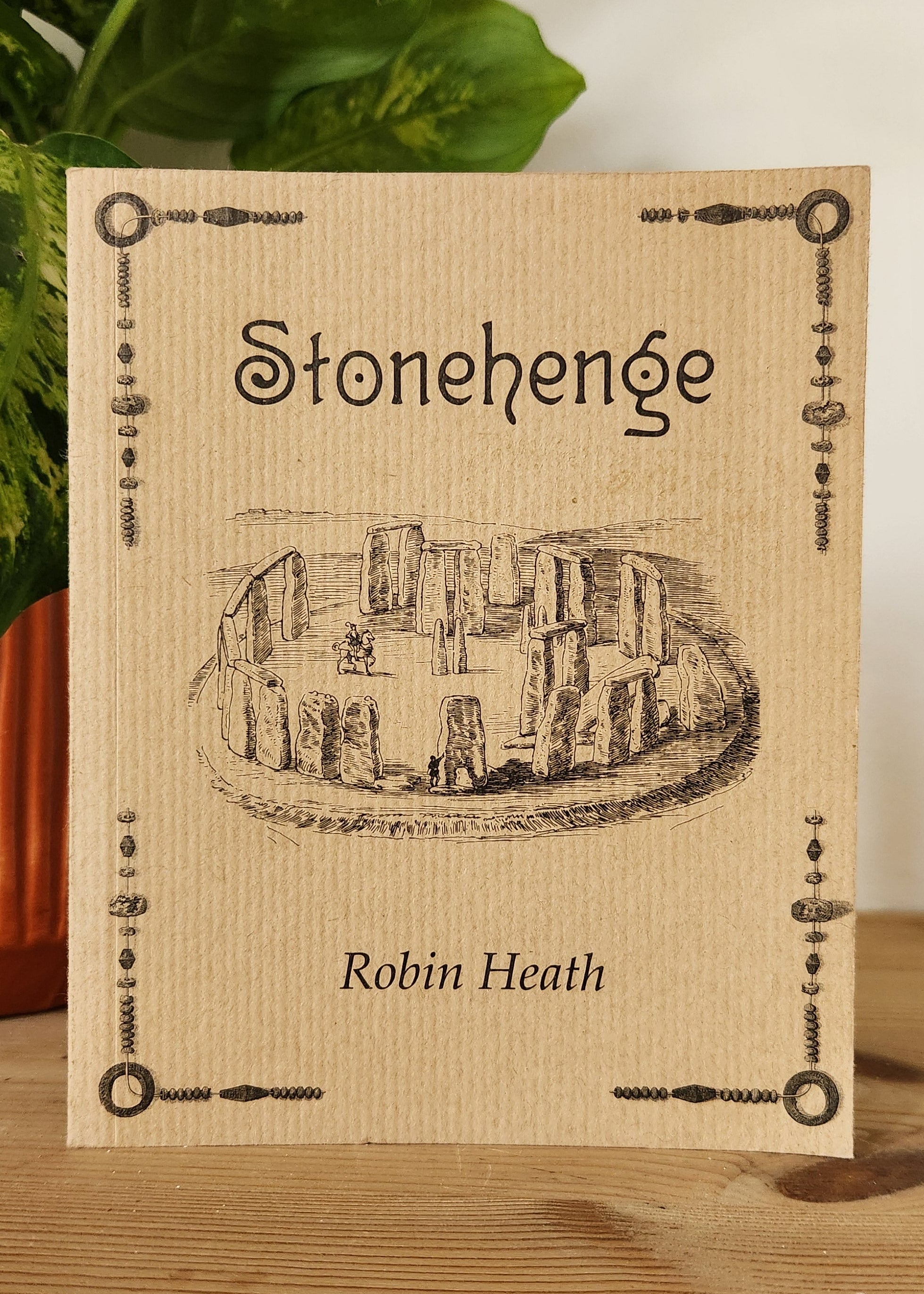 Stonehenge by Robin Heath – Laurel Tree Books