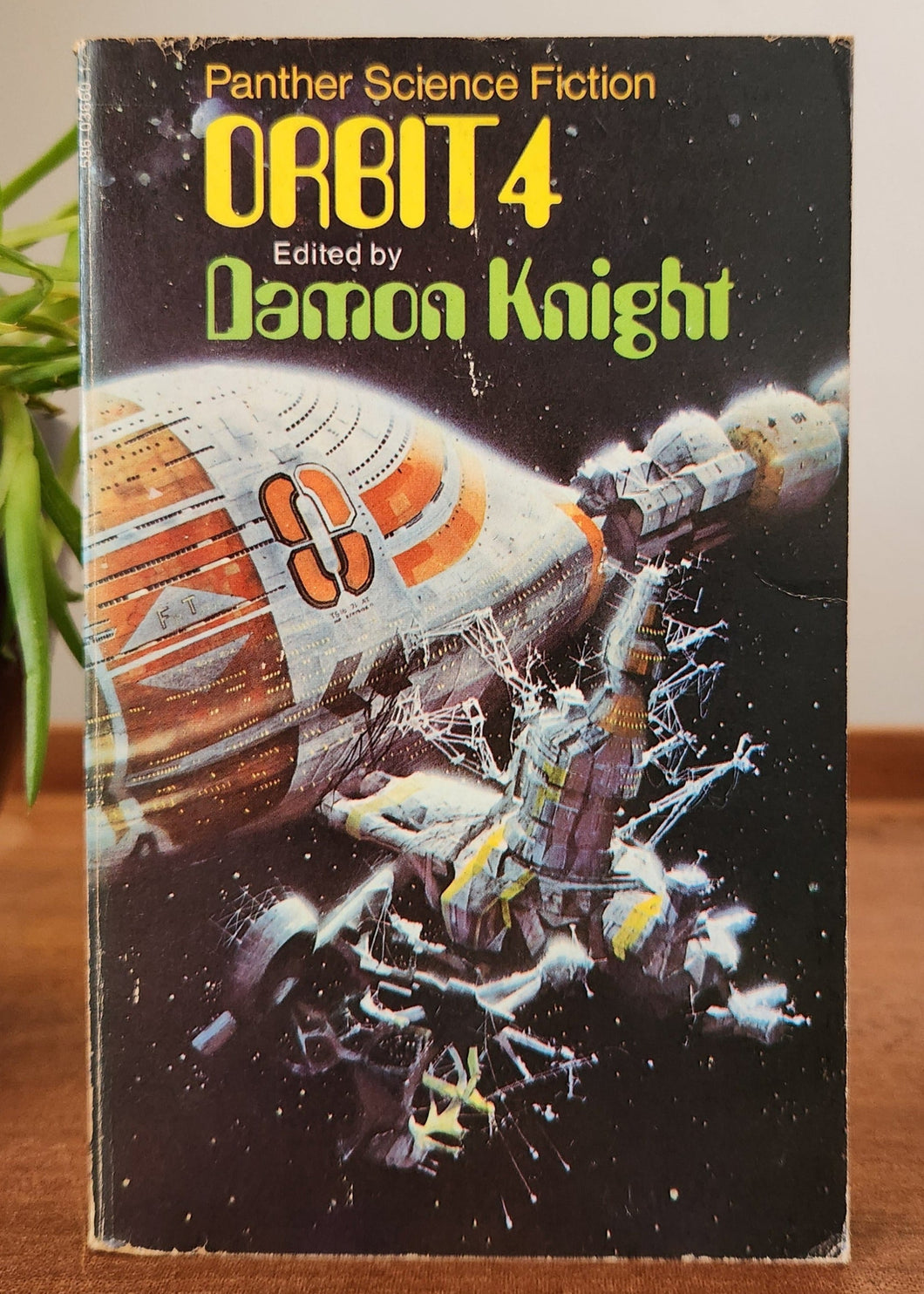 Orbit 4 Edited by Damon Knight