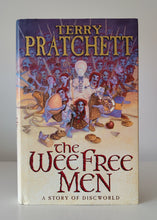 Load image into Gallery viewer, The Wee Free Men by Terry Pratchett
