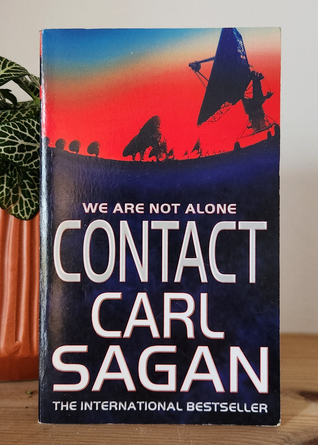 Contact by Carl Sagan