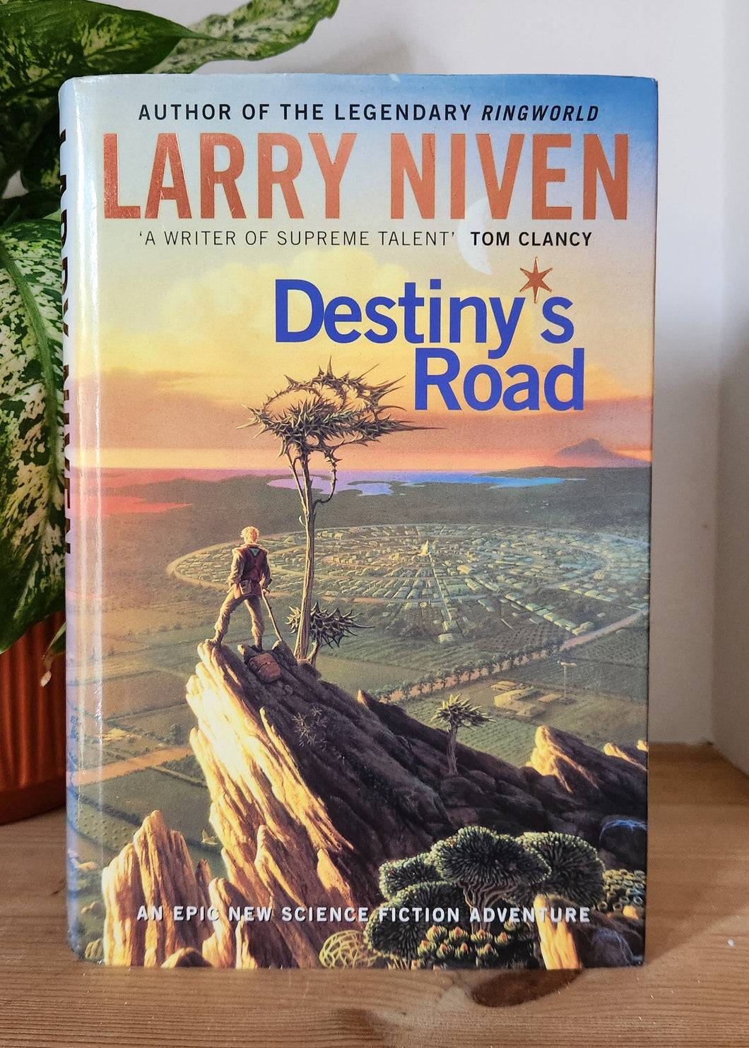 Destiny's Road by Larry Niven (First Edition)