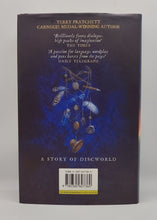 Load image into Gallery viewer, A Hat Full of Sky by Terry Pratchett (First Edition)
